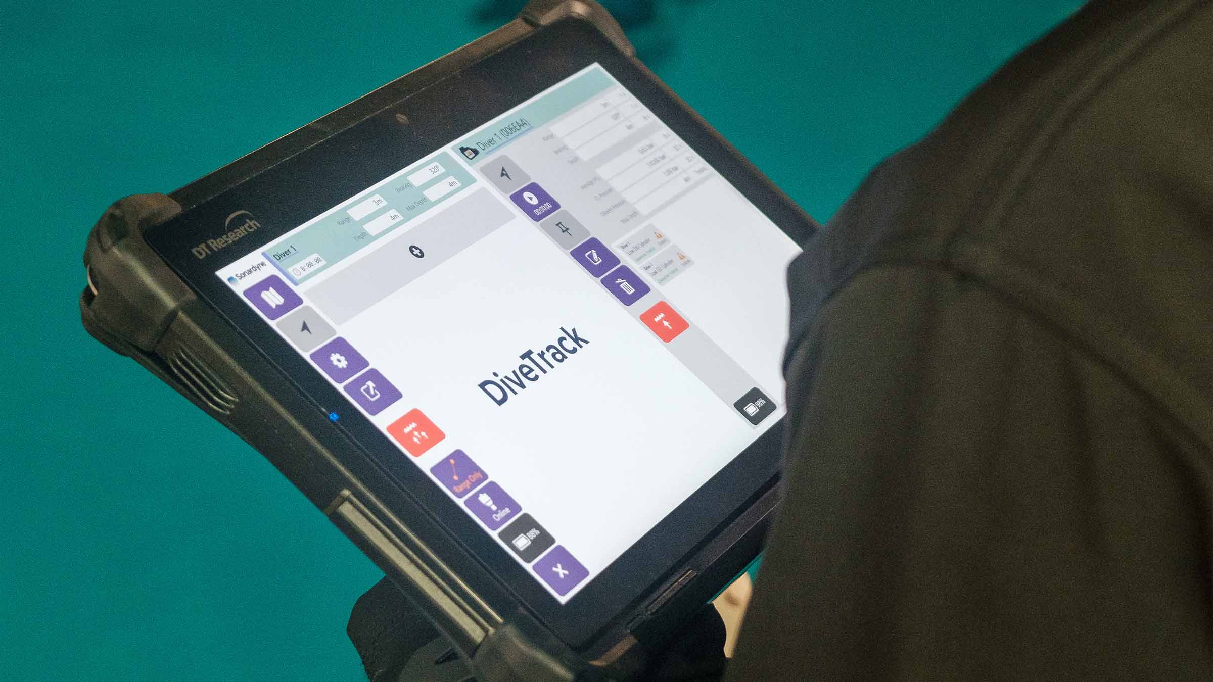 DiveTrack software on tablet
