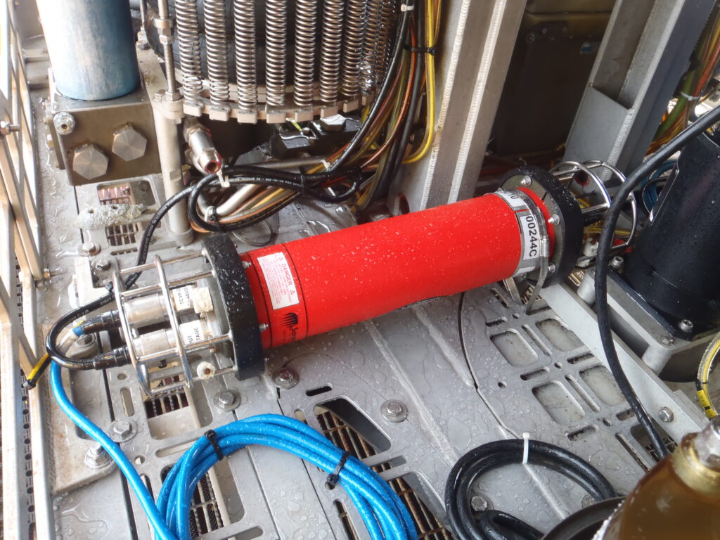 A ROVNav 6 LBL transceiver.When configured for Sparse LBL operations, the ROVNav is connected directly to the Lodestar unit, receiving power, communications and very accurate time stamping.