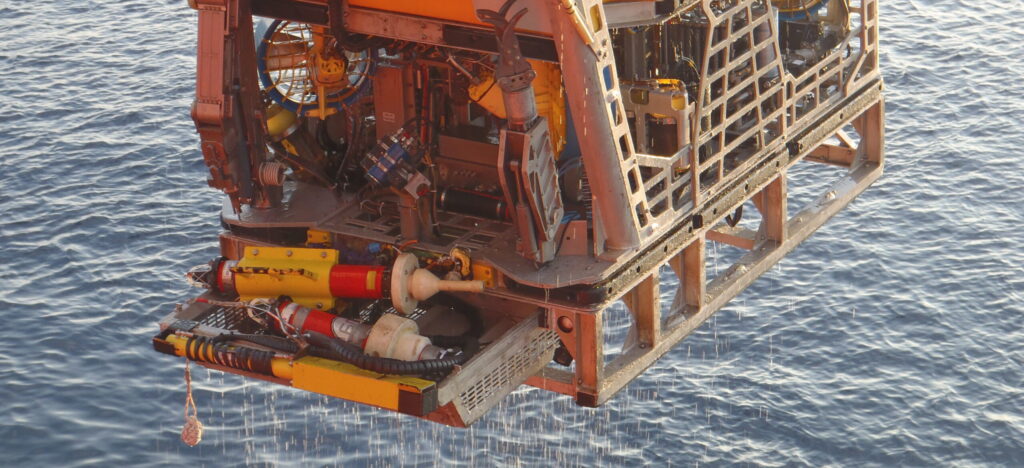 A SPRINT-equipped ROV returns to the surface after recovering a Sparse Long BaseLine transponder array.